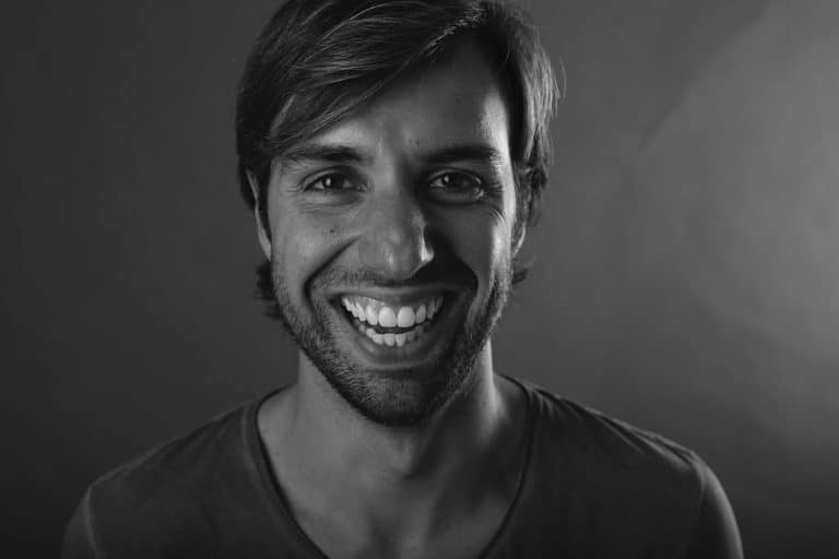 A DOJO anuncia uma novidade na equipe criativa: Lucas Jatobá é o novo Associate Creative Director da agência.