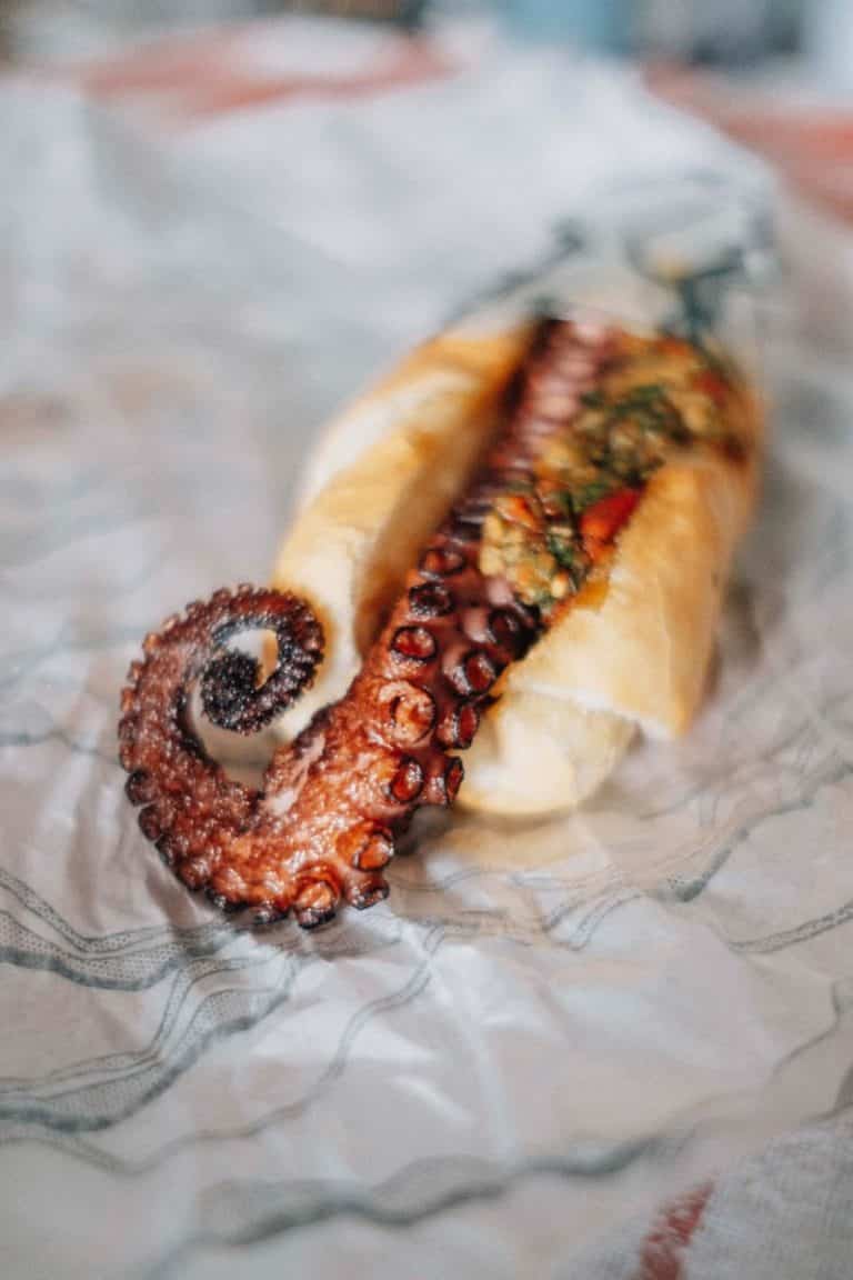 A edição brasileira do Smorgasburg, o maior festival de comida de rua do mundo, terá a Stella Artois como cerveja oficial aqui em SP.