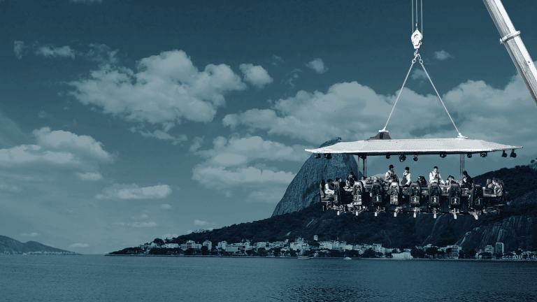 A Black Princess é a cerveja oficial da próxima edição do Dinner in the Sky, que começa no Rio de Janeiro no dia 1º de setembro.