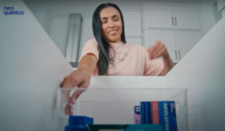 A jogadora Marta Silva, embaixadora da Neo Química, estrela nova campanha da marca que começa a ser veiculada em agosto.