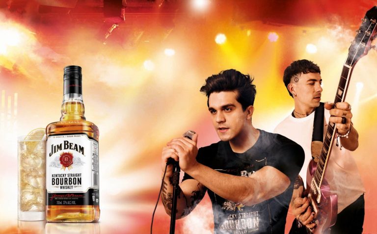 O Jim Beam celebra, há 225 anos, a importância das reuniões entre amigos e o valor das reais conexões quando pertencemos a uma comunidade.