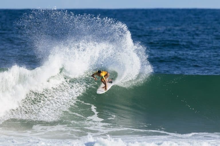 Oi Rio Pro apresentado por Corona, do WSL CT 2022, tem números impressionantes revelados no Relatório de Impacto Econômicoproduzido pela EY.