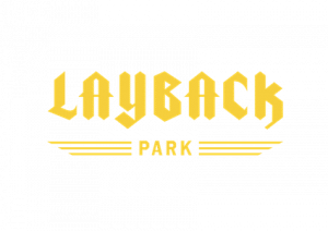 A LayBack, empresa criada por André Barros e Pedro Barros, acaba de inaugurar uma nova unidade no Rio de Janeiro, localizada no Recreio.