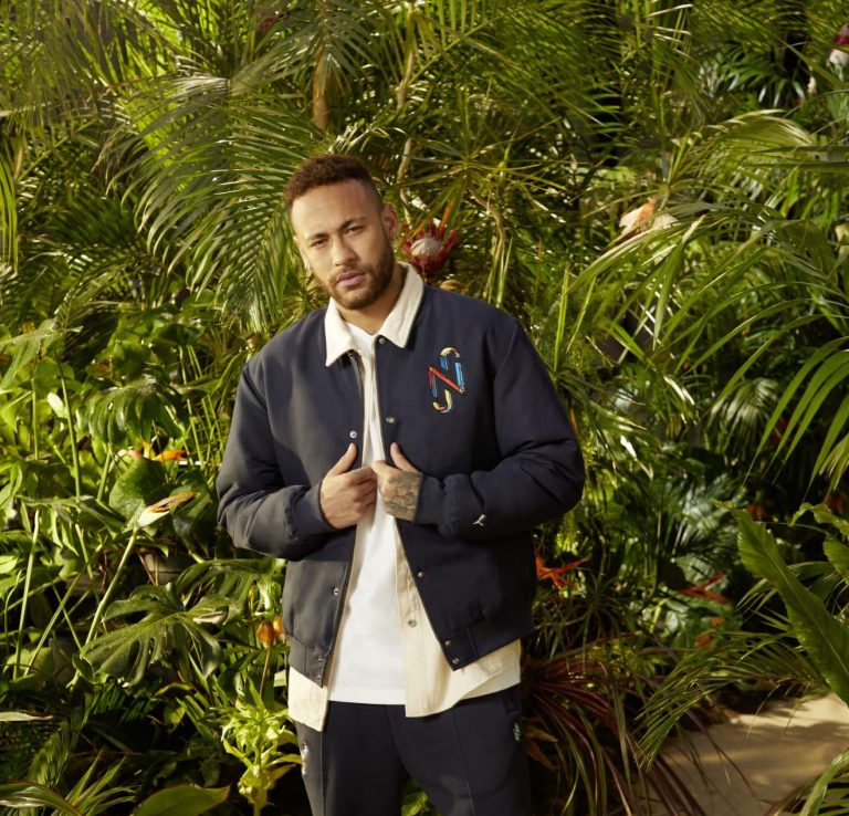 A PUMA se uniu a seu embaixador global, Neymar Jr., para lançar a sua terceira collab com o jogador que celebra o "belo jogo".