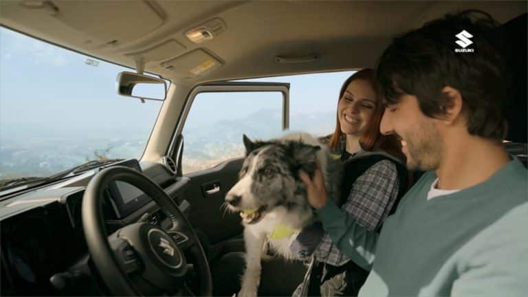 Suzuki contrapõe o desejo por tecnologia e carros autônomos com a sensação de se aventurar com um carro para quem não gosta de tédio.