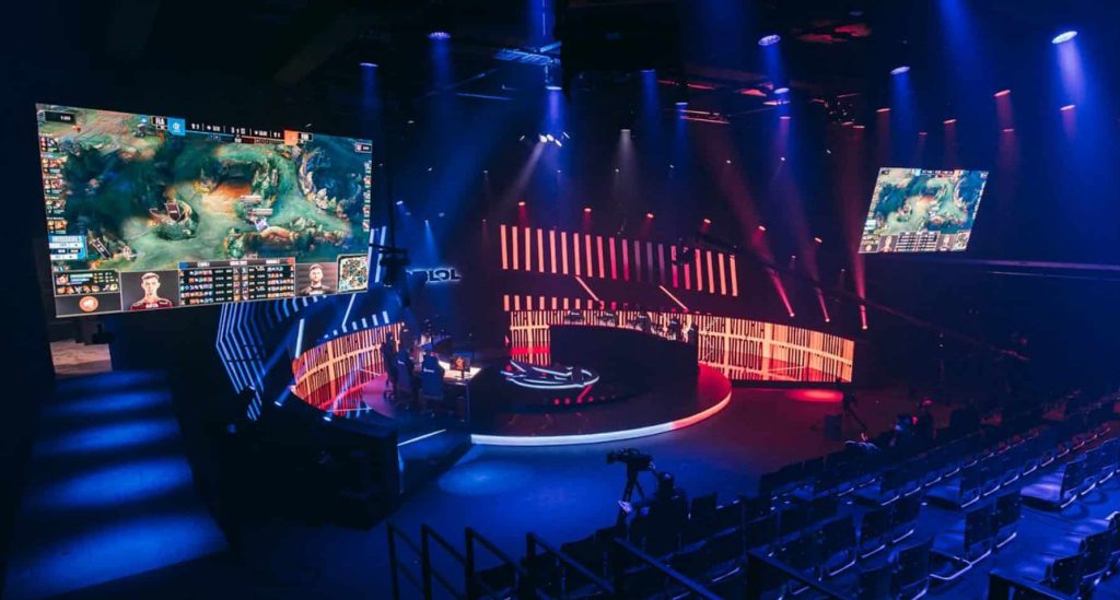 Santander reforça parceria com CBLOL em campanha da Streetwise