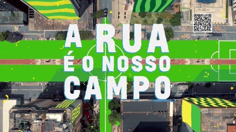 A nova campanha de Chevrolet “A rua é o nosso campo”, tem como objetivo associar a paixão nacional pelo futebol à paixão pelos carros.