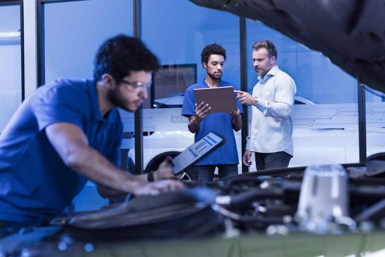 A Ford apresentou ontem, dia 30 de novembro, um novo espaço multifuncional em São Paulo, em convênio com o SENAI-SP, o Ford Academy.
