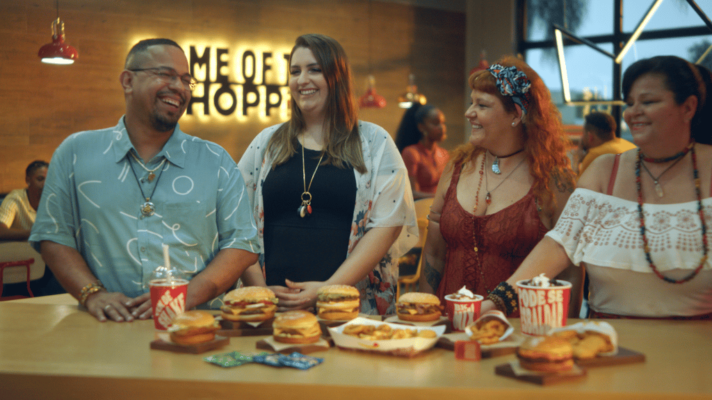 O Burger King anuncia sua nova campanha "Quem é Você na Família BK", que conta com um tom criativo e bem-humorado.