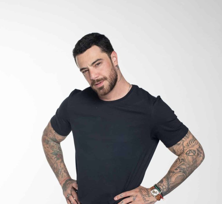A Philips anuncia Felipe Titto como embaixador das categorias de áudio e vídeo e cuidados pessoais da marca no Brasil.