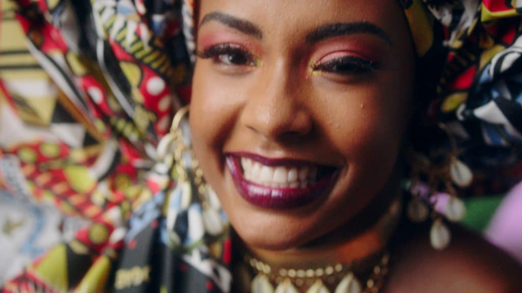 Wunderman Thompson Brasil cria “A Beleza e o Tempo” , novo filme de AVON que exalta a existência e potência da mulher negra.
