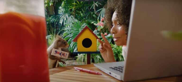 CNA lança campanha criada pela agência Tech and Soul, e mostra que se encaixa ao "flow" de cada um na hora de aprender inglês e espanhol.