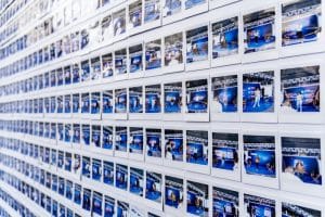 A Nestlé Brasil acaba de quebrar o recorde do GUINNESS WORLD RECORDS com o maior mural de fotos instantâneas do mundo.