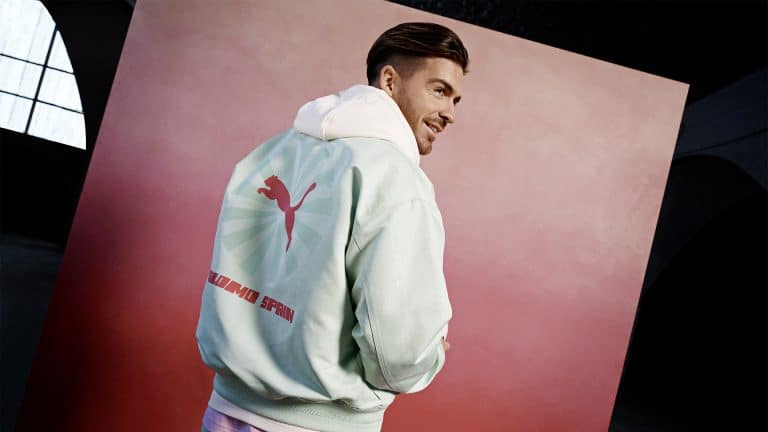 A PUMA assinou uma nova parceria com o jogador inglês mais valioso de todos os tempos, Jack Grealish, do Manchester City.