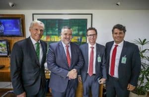 As lideranças do FENAPRO reuniram-se, nesta terça-feira, dia 7, no Palácio do Planalto, em Brasília - DF, com o Ministro-Chefe da SECOM.