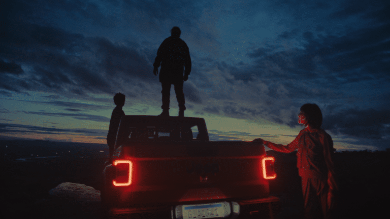 A Jeep apresenta, com um verdadeiro convite a celebrar a natureza, sua mais recente campanha institucional, criada pela agência Fbiz.