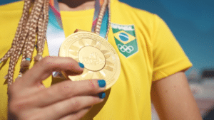 O Comitê Olímpico do Brasil lançou nesta quinta-feira, dia 27, a primeira campanha de posicionamento de marca de sua centenária história.