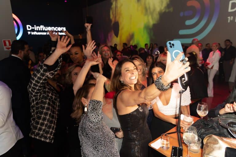 Um evento para cerca de 400 influenciadores realizado em São Paulo marcou o lançamento da D-Influencers, primeira influencer ads do mundo.