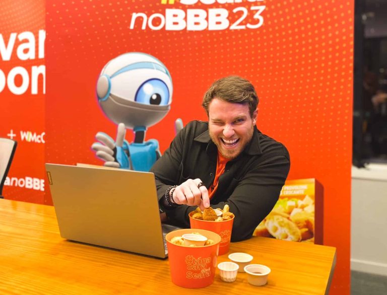 Com patrocínio da Chicken Crispy Seara, a nova prova do "BBB23" contou com 28 totens equipados com embalagens do Chicken Crispy Seara.