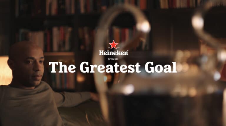 Heineken segue fortalecendo o movimento pela inclusão de gênero no futebol, e retoma a campanha "Um brinde a todos os fãs. Inclusive homens".