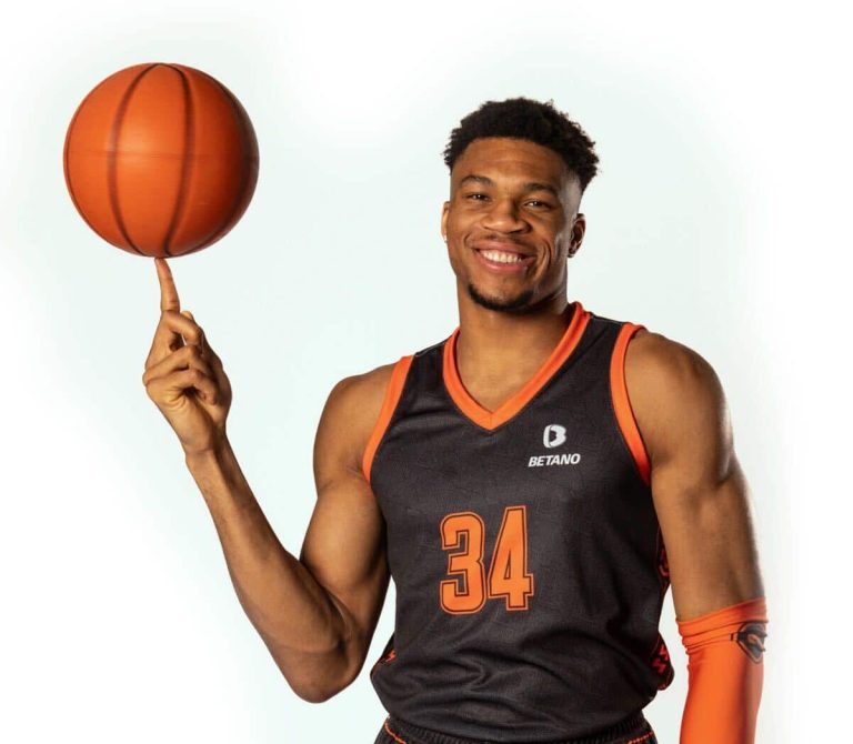Giannis Antentokounmpo, atleta duas vezes MVP da NBA e campeão da NBA em 2021, acaba de firmar uma parceria com a Betano.