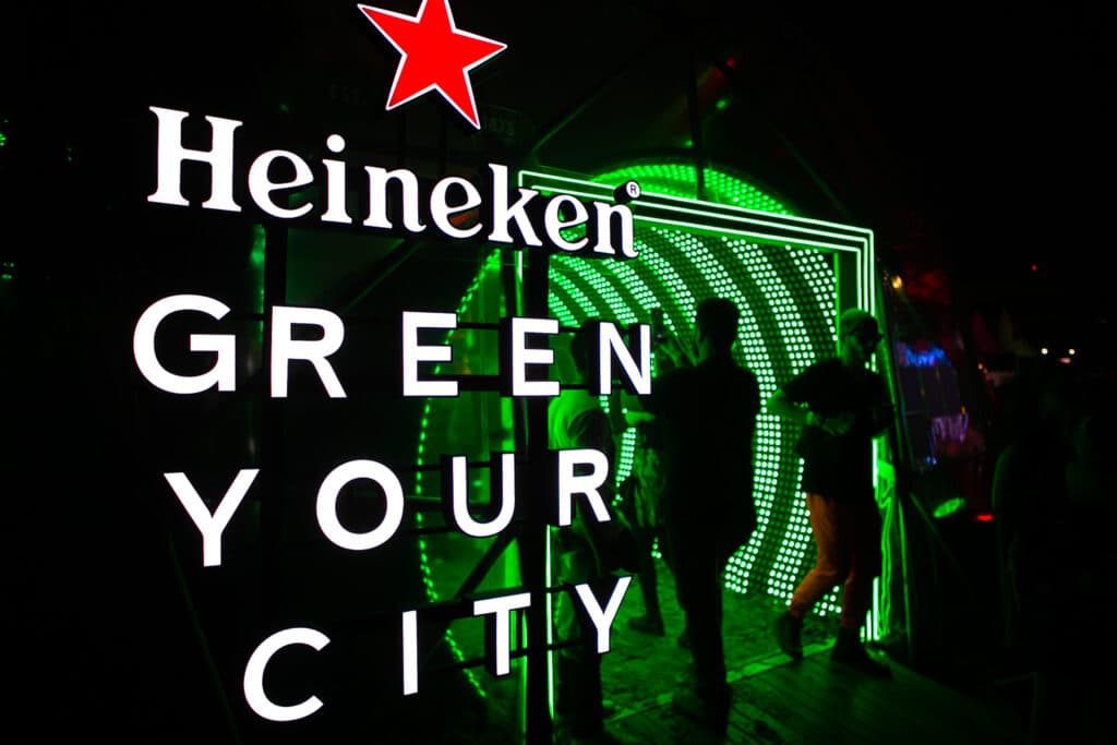 A Heineken acaba de se juntar à Live Nation Brasil para fomentar sua presença e incentivar a cultura e grandes espetáculos ao vivo.