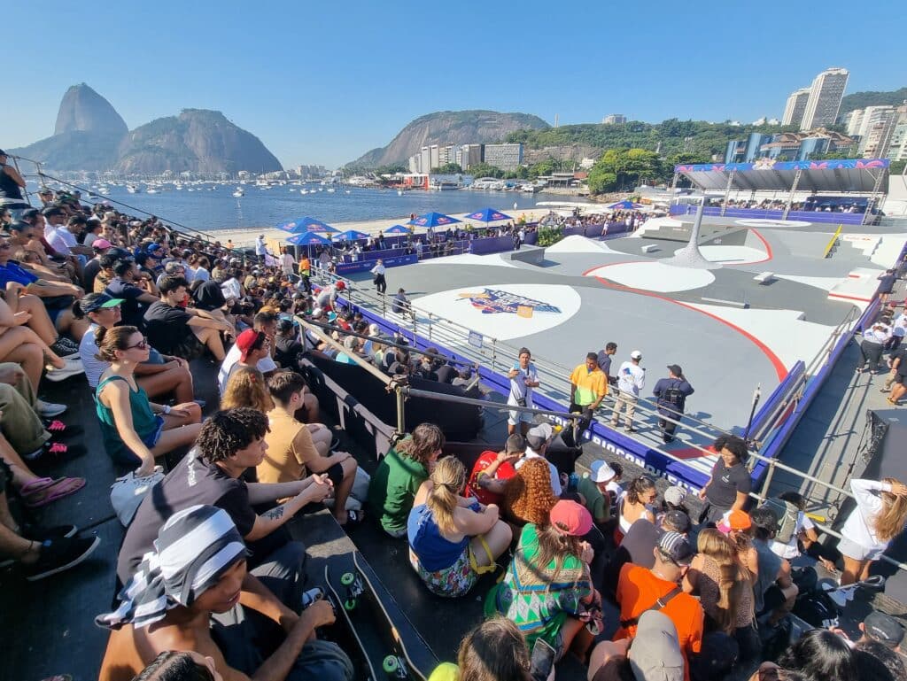 A Red Bull apresentou, no Rio de Janeiro, o Red Bull Rio Conquest, uma homenagem à cultura do skate dos grandes centros urbanos do mundo.