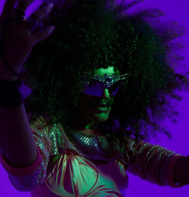A Chilli Beans anunciou, em comemoração ao Dia do Orgulho LGBTQIAPN+, sua nova campanha institucional, #SouOQueSou.