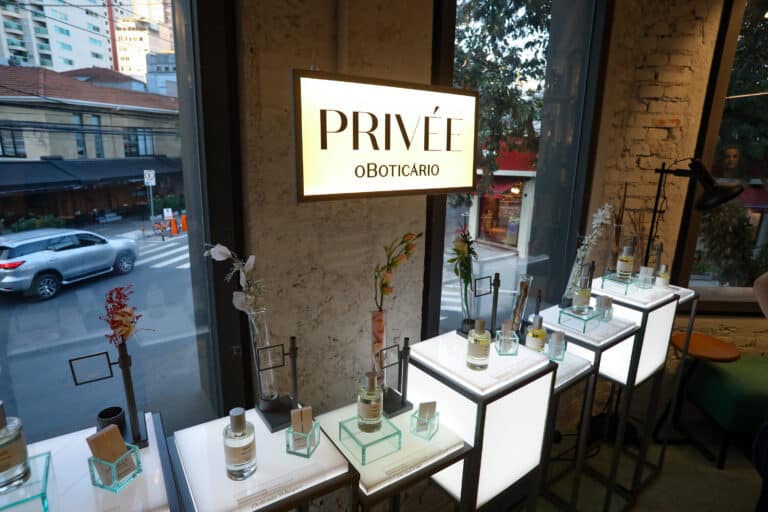 O Boticário anuncia o Cardápio Privée, menu de bebidas não-alcoólicas elaboradas com inspiração em fragrâncias exclusivas da marca.