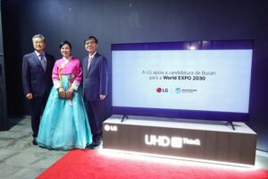LG Electronics divulga candidatura coreana à sede da World Expo 2030 com concerto da ópera "Chunhyang - Love, Love is My Love".