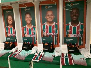 Betano promove ação em homenagem ao time feminino do Fluminense, que conquistou uma vaga na final da Série A2 do Campeonato Brasileiro.