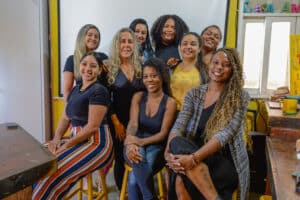 A L’Oréal Brasil inaugurou, com a parceria da C-Hub, a primeira Escola de Beleza na região da Pequena África, no Rio de Janeiro.