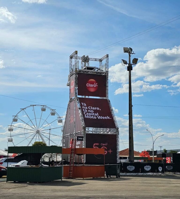Comemorando seus 20 anos, a Claro patrocina o Capital Moto Week, considerado um dos maiores festivais de motos da América Latina.