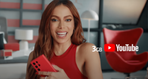 A Claro, que oferece a internet móvel mais rápida do Brasil, segundo o Speedtest, está lançando uma nova oferta no pré-pago: o Prezão YouTube.