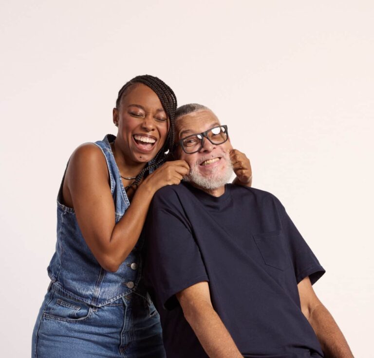 C&A Brasil decide mergulhar nos retratos clássicos e icônicos de família para homenagear a paternidade em sua nova campanha.