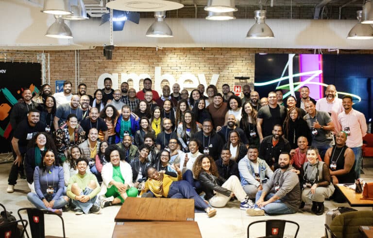 Ambev realiza a segunda turma do seu programa de aceleração de lideranças negras, o Dàgbá - líderes do futuro.