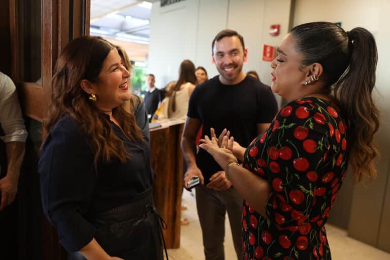 A Sephora recebeu personalidades em um encontro especial para anunciar oficialmente as novidades do tradicional baile de Halloween da marca.
