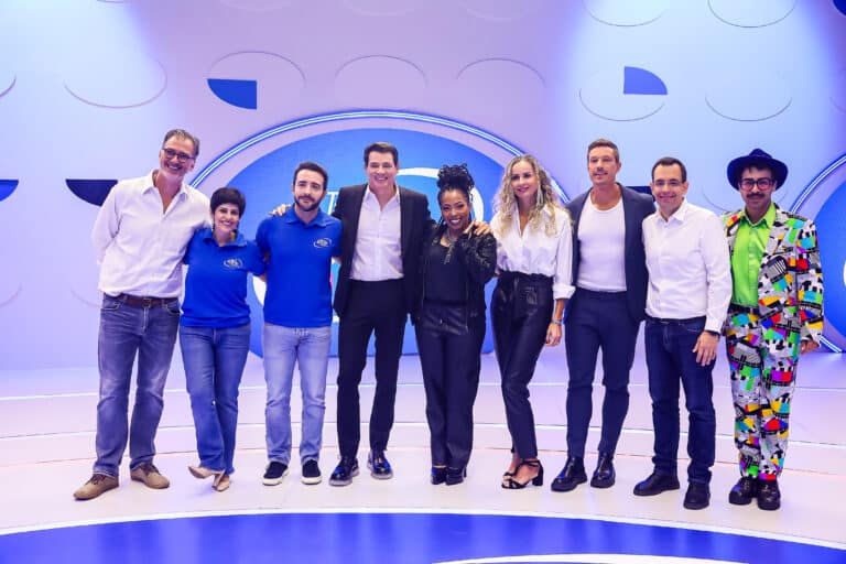A Pague Menos e o SBT promoveram uma coletiva de imprensa do lançamento do programa "Topa um Acordo Pague Menos".