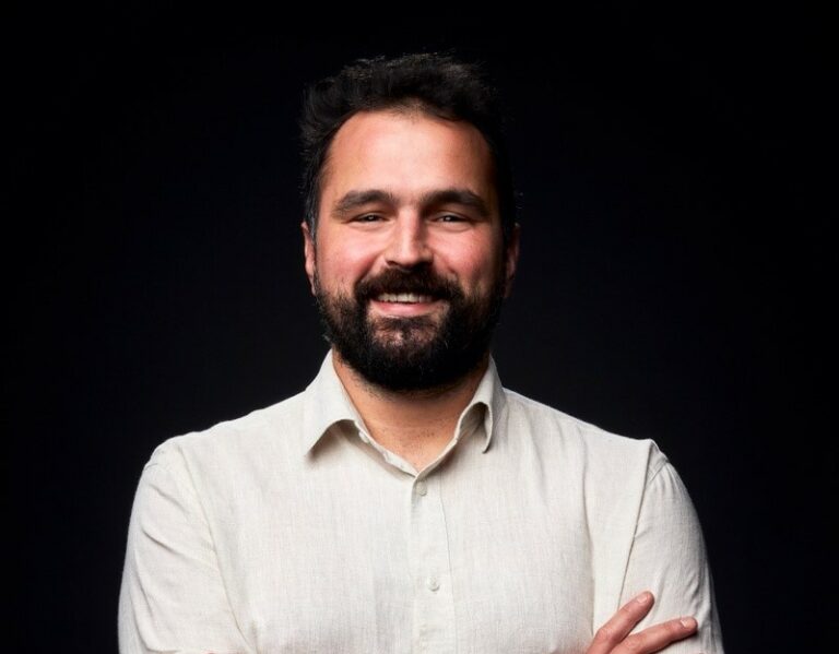 O publicitário Pedro Eustachio está de volta à Africa Creative, assumindo o cargo de VP de Mídia dentro da agência.