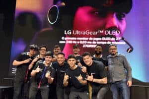 A LG Electronics apresenta ao mercado brasileiro dois novos monitores UltraGear com tela OLED na Brasil Game Show.
