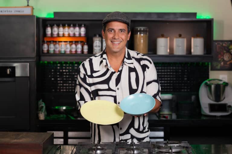 A Hortifruti Natural da Terra acaba de fechar nova parceria com o ator André Marques para as próximas campanhas e ações promocionais.