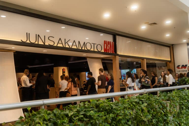 O Lar Center inaugura um novo espaço com restaurantes renomados para ter um mix diversificado e completar a experiência dos clientes.