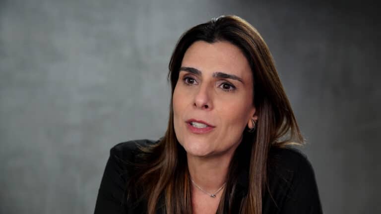 A Fantástica Filmes apresenta Adriana Samara, profissional apaixonada por cinema desde sempre, como sua nova Account Executive.