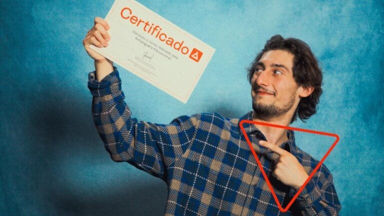 Anhanguera lança a campanha "Vem Por Aqui", visando orientar a jornada de educação e impulsionar as pessoas a derem o próximo passo.
