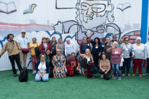 A Ótica Chilli Beans realizou, no último sábado, a última etapa da ação social "Visão do Bem" em parceria com o Instituto Velho Amigo.