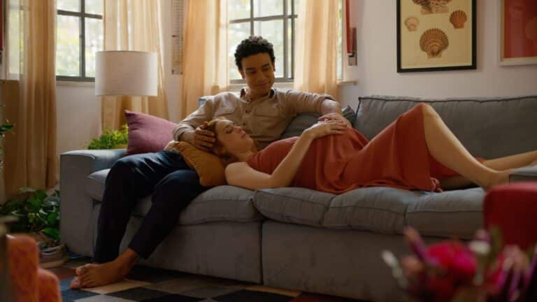 A Shell Brasil apresenta sua nova campanha, "Caminhos do Amanhã", lançada no intervalo da novela das 21h da TV Globo, “Terra e Paixão”.