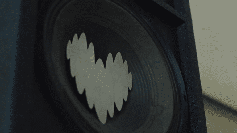 A Deezer revelou sua nova campanha de marca, filmada no Brasil, desenvolvida com a agência de publicidade BETC Paris.