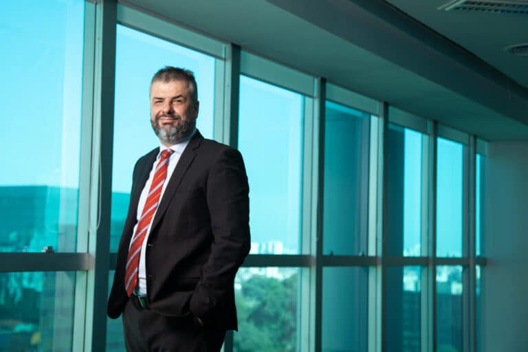 O Banco Mercedes-Benz do Brasil anuncia o profissional Alfredo Tucunduva como novo gerente de Marketing e Produtos da instituição.