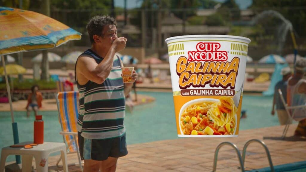 Summer campanha de NISSIN incentiva o consumo de Cup Noodles no verão