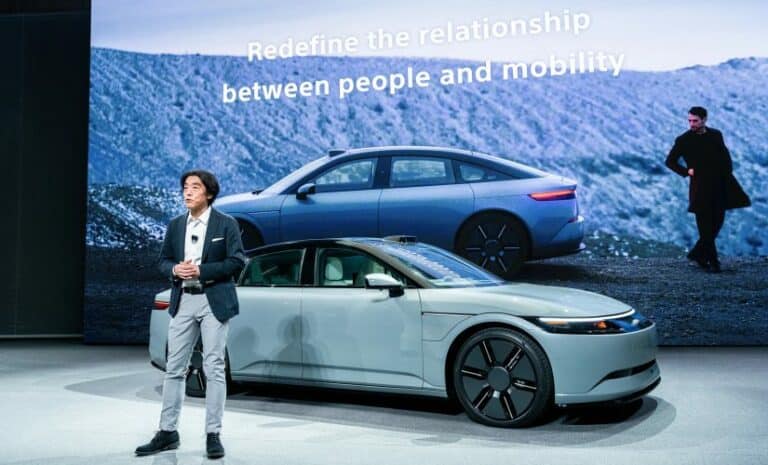 CES 2024 - Sony dirige carro utilizando controle de PS5